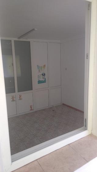 Birou, de 60 mp, în Central