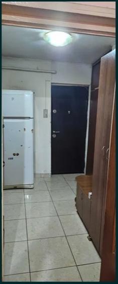 Apartament cu 2 camere semidecomandat, mobilat în Crângași