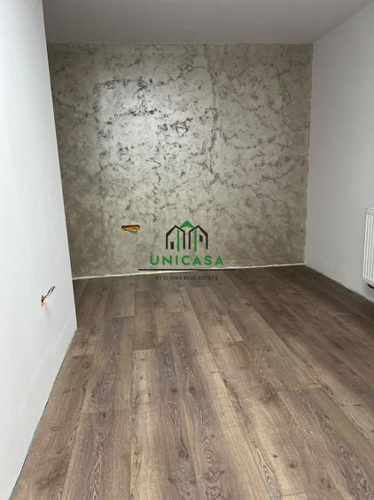 Apartament cu 2 camere decomandat în Traian