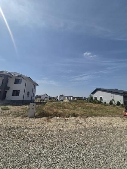 Teren Construcții intravilan de 600 mp, în Gulia