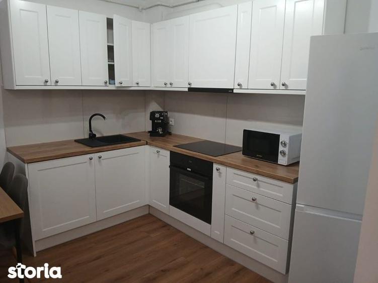 Inchiriez apartament 2 camere - 1