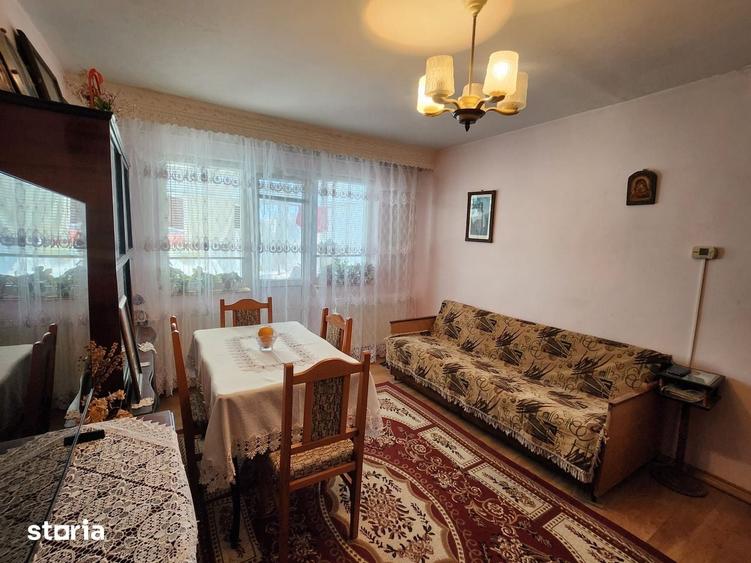 Apartament cu 2 camere semidecomandat în Bistrița Lac