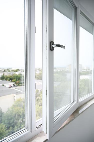 Apartament cu 2 camere decomandat în Vest
