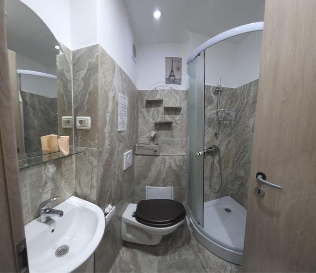 Apartament cu 2 camere semidecomandat în Șagului