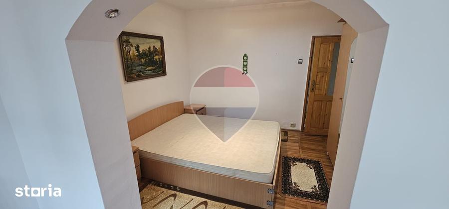 Apartament cu 2 camere semidecomandat în Mioriței