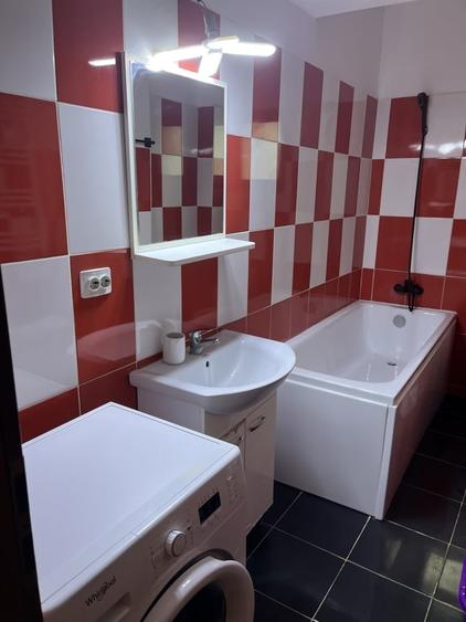Apartament cu 2 camere decomandat în Ozana