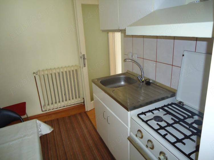 Garsonieră nedecomandată în Schei