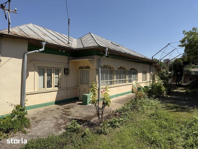 Casă cu 4 camere cu Teren 1386 Mp în Sohatu
