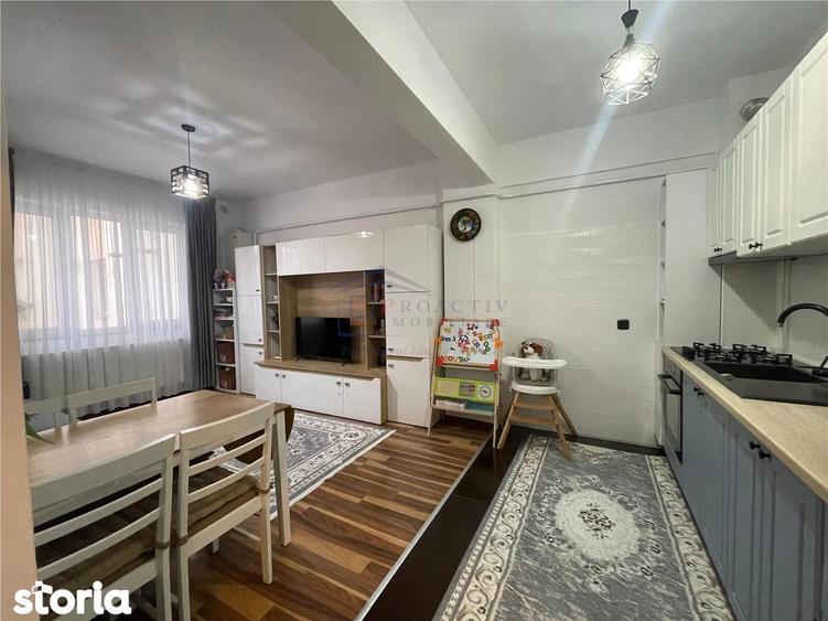 Apartament cu 2 camere, mobilat în Central