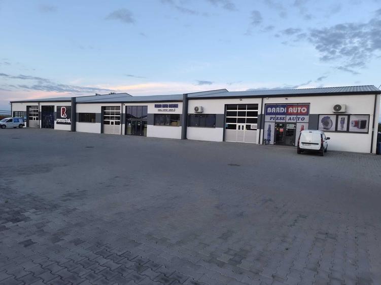Spațiu comercial, de 400 mp, în Central