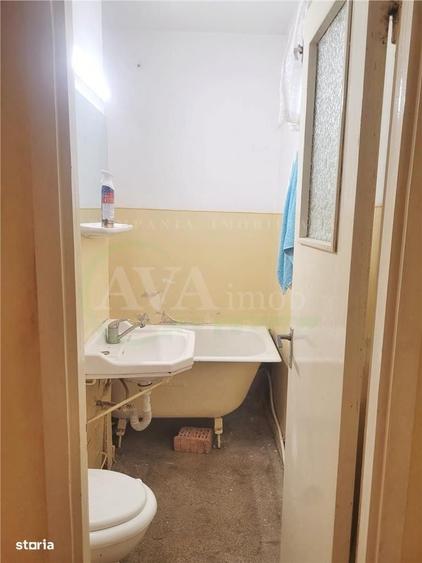 Apartament cu 2 camere semidecomandat în Central — fotografia 1