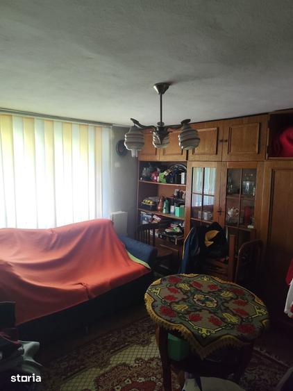 Casă cu 4 camere cu Teren 328 Mp în Central