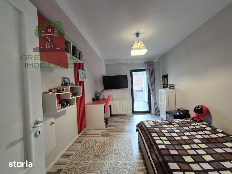 Casă cu 5 camere cu Teren 600 Mp în Frumoasa
