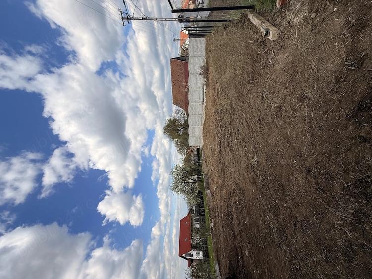Teren de 470 mp, în Central