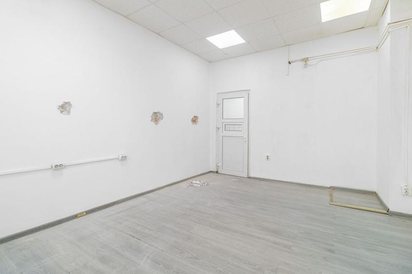 Spațiu comercial, de 17 mp, în Eroii Revoluției