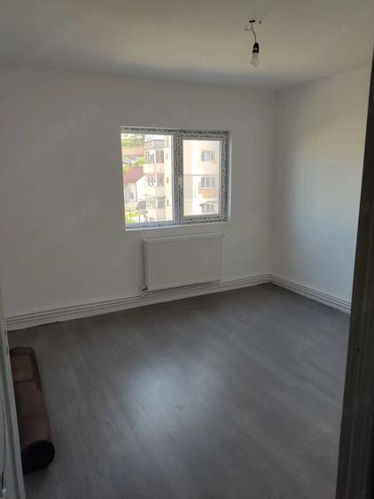 Vand apartament 2 camere Robea - 1