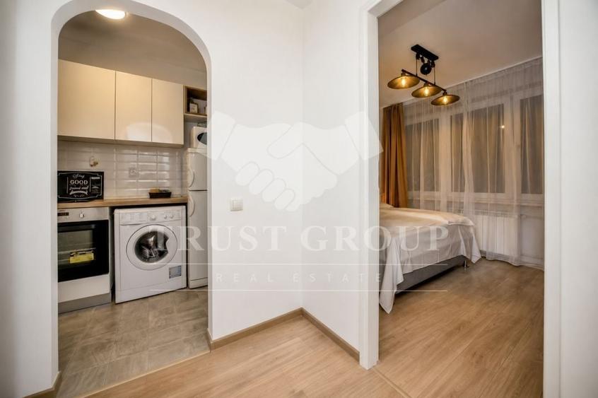 Apartament cu 2 camere semidecomandat, mobilat în Sala Palatului