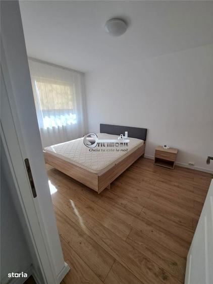 Apartament cu 2 camere semidecomandat în Podul de Piatră