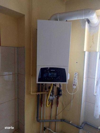 Apartament cu 4 camere decomandat în Alfa