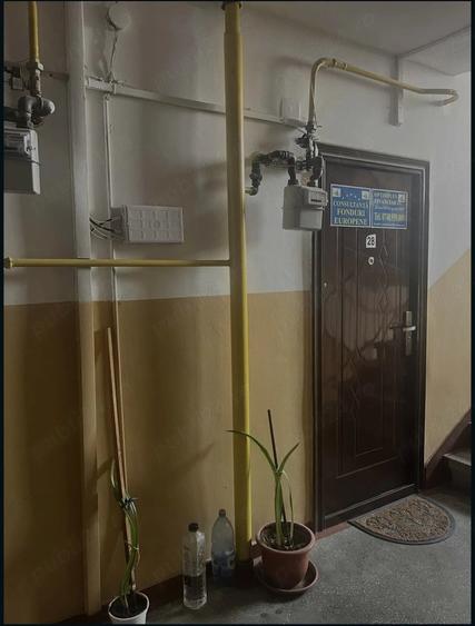 Apartament cu 2 camere decomandat în Nicolae Titulescu