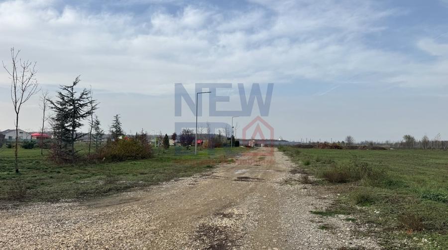 Teren Construcții intravilan de 589 mp, în Gulia