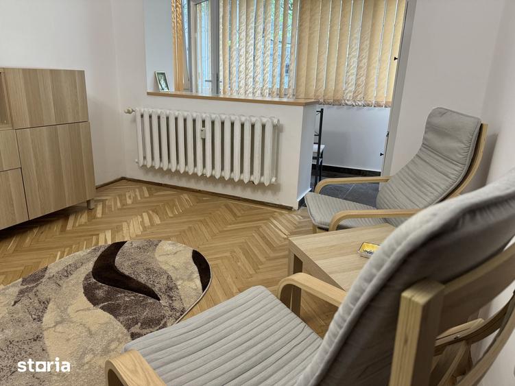 Proprietar inchiriez apartament de doua camere pe bd. Constructorilor - 3