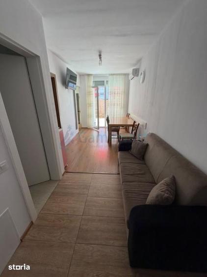 Apartament cu 3 camere semidecomandat în Iosia