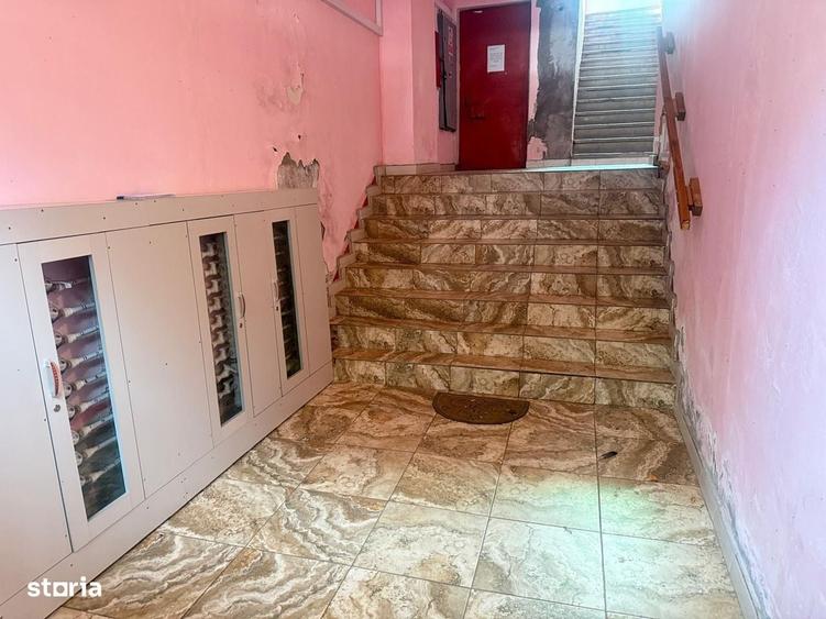 Apartament cu 3 camere decomandat în Central
