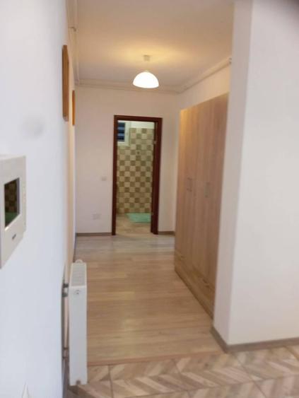Apartament cu 2 camere semidecomandat, mobilat în Gheorgheni