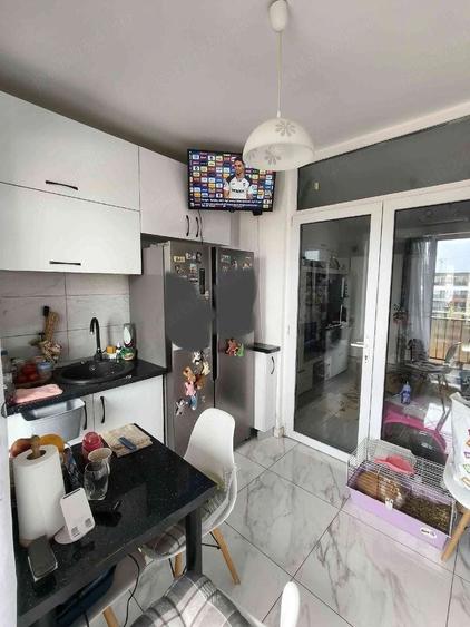 Apartament cu 2 camere semidecomandat în Titan
