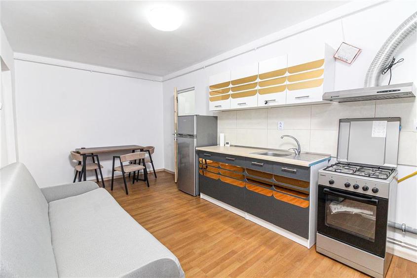 Apartament 2 camere decomandate | Marasti | Transport 1 minut | 550€ - 3