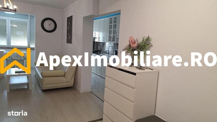 Apartament cu 2 camere semidecomandat în Păcii