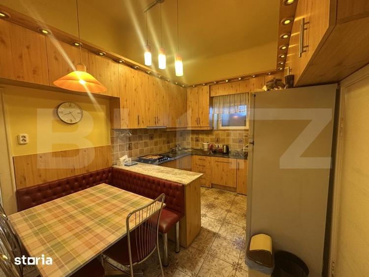 Casă cu 5 camere decomandat cu Teren 311 Mp în Central