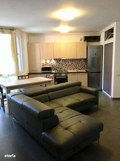 Apartament cu 3 camere semidecomandat în Central