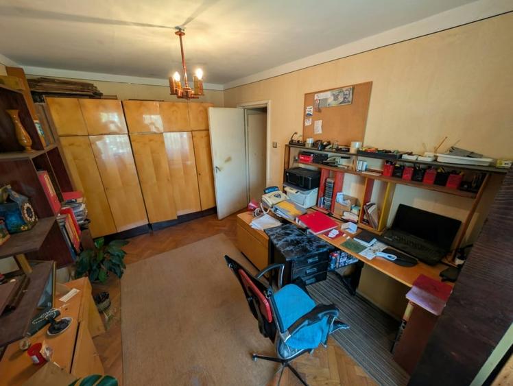 Apartament cu 4 camere decomandat, mobilat în Mănăștur