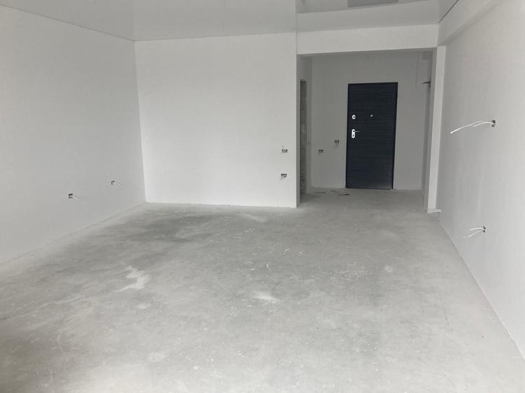 Garsonieră decomandată în Nord
