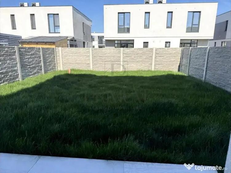 Casă cu 5 camere cu Teren 220 Mp în Mehala