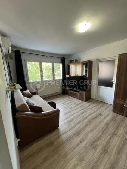 Apartament cu 2 camere, mobilat în Podu Roș — fotografia 1