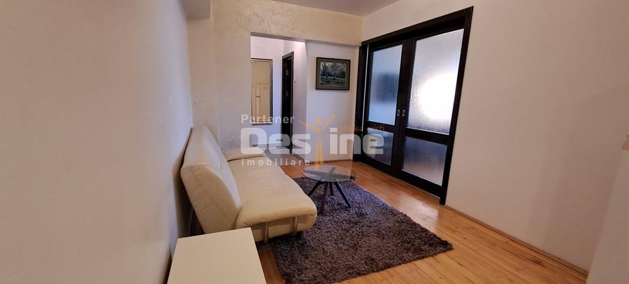 Apartament cu 2 camere semidecomandat, mobilat în Nicolina