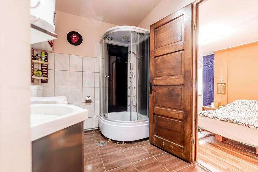 Apartament cu 2 camere, mobilat în Ultracentral