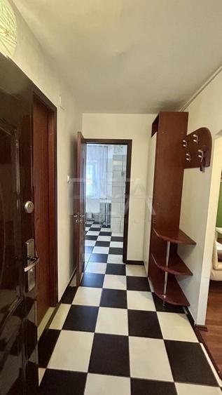 Garsonieră decomandată, mobilată în Drumul Sării