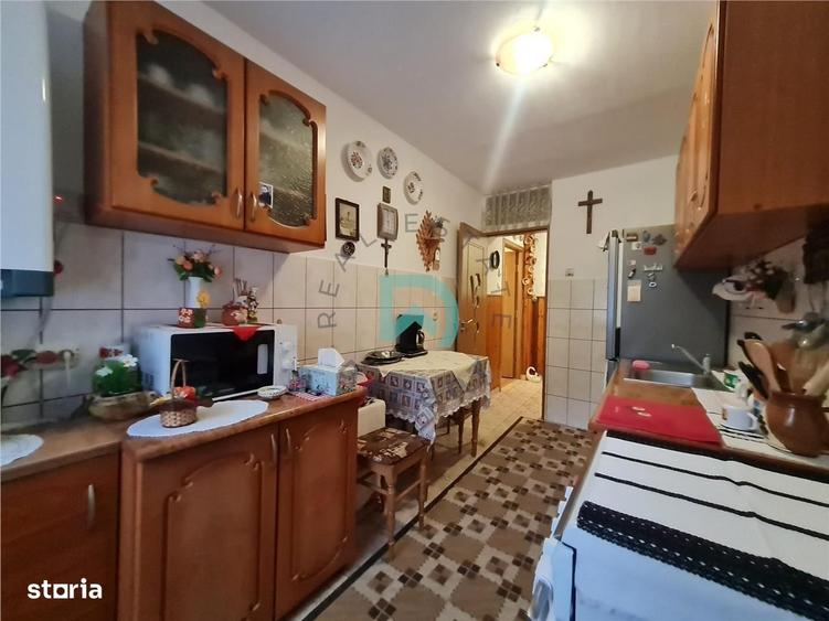 Apartament cu 2 camere decomandat, mobilat în Răcădău