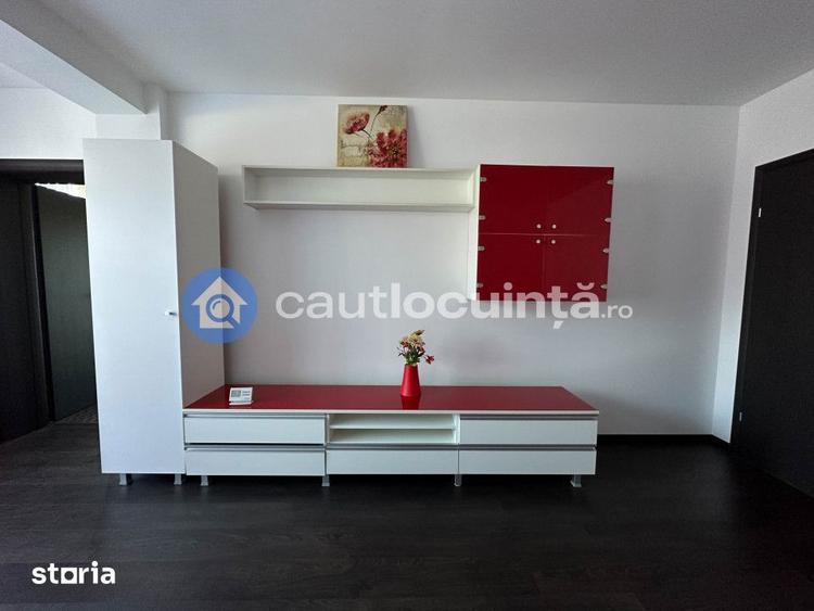 Apartament cu 3 camere semidecomandat, mobilat în Bucureștii Noi