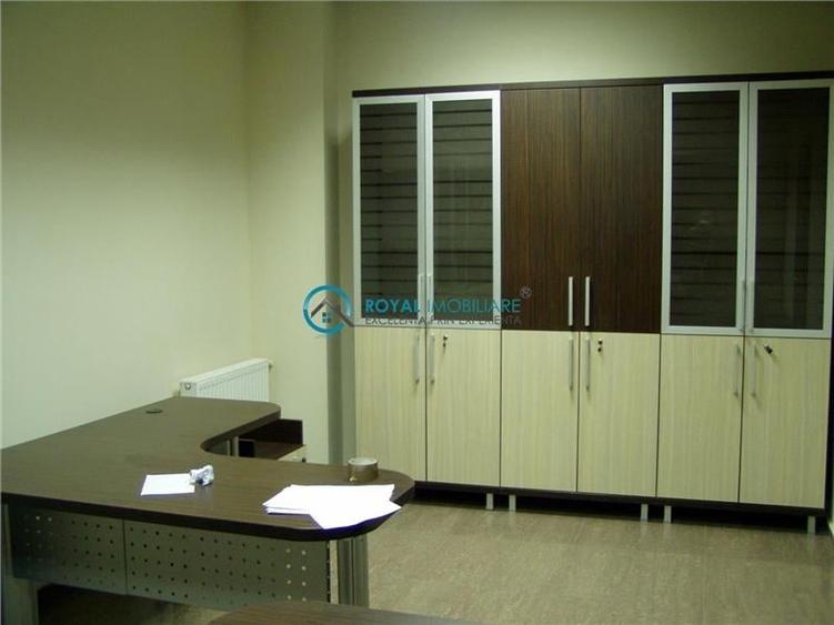Spațiu comercial, de 645 mp, în Gheorghe Doja
