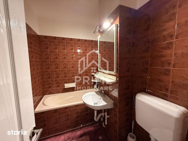 Apartament cu 3 camere, mobilat în Cetate