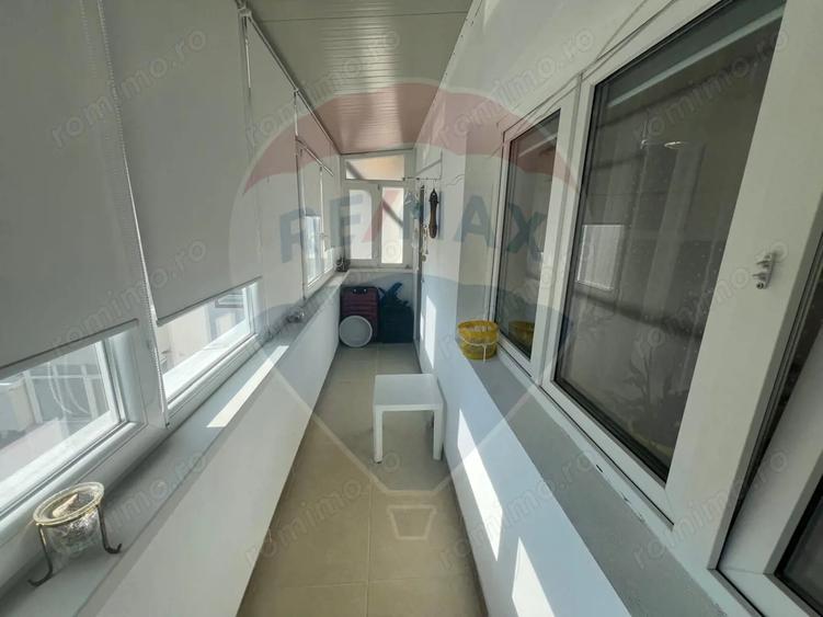 Apartament cu 2 camere decomandat, mobilat în Central