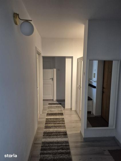 Apartament cu 2 camere decomandat în Tei