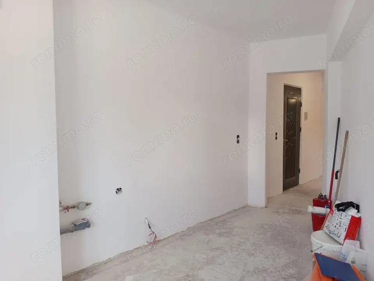 Apartament cu 2 camere decomandat în Progresul