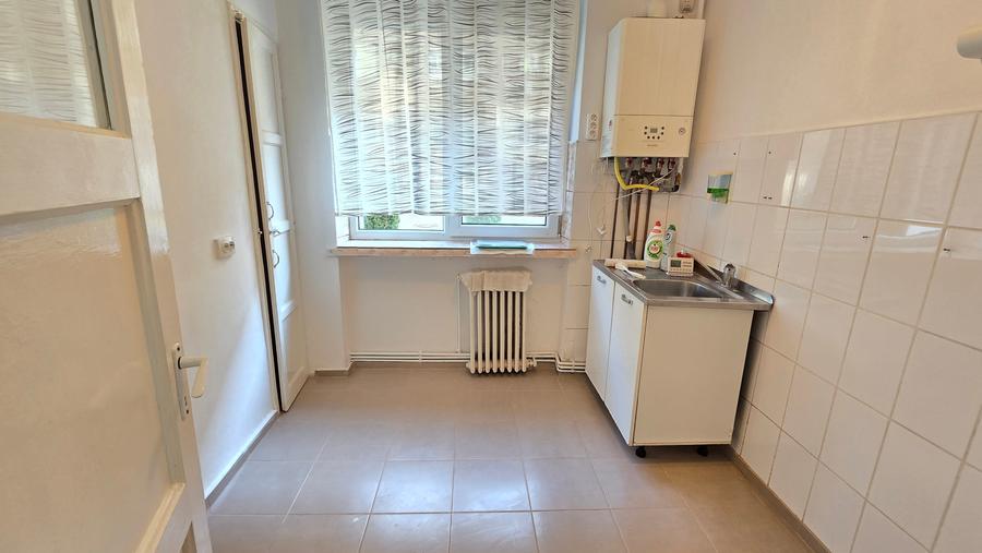 Vand apartament 2 camere in Deva, zona I. Traian, parter, - 3