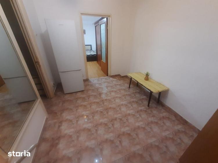 Garsonieră decomandată în Drumul Taberei
